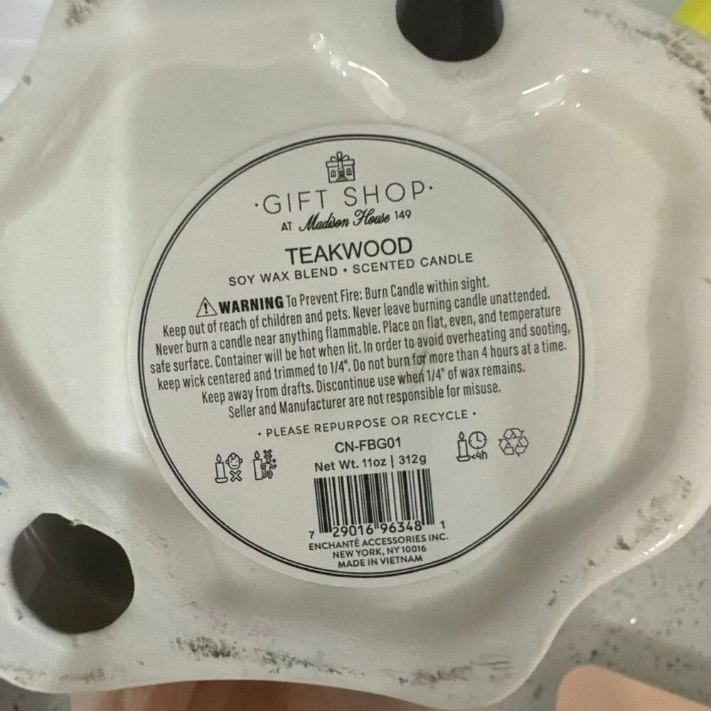 Ghost football double candle brand new   Perfect for football season and Hallowe - Picture 5 of 7